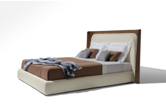 Hypnos Double bed | Lits | Giorgetti
