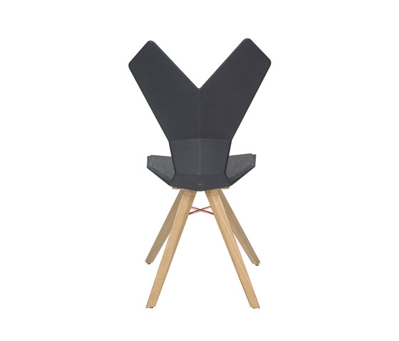Y Chair Black Shell Natural Oak Base | Stühle | Tom Dixon