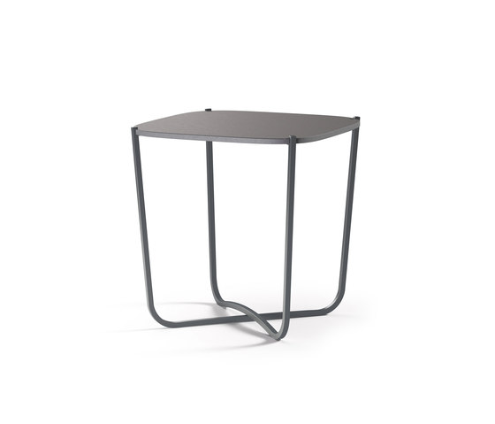 Root | Side tables | Fora Form