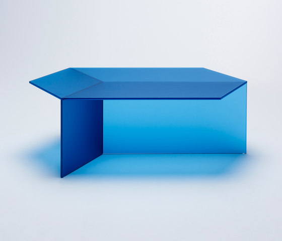 Isom Oblong - frosted blue | Coffee tables | NEO/CRAFT