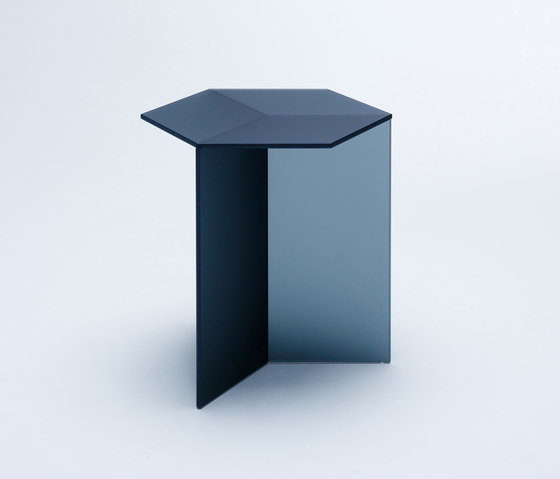 Isom Tall - frosted black | Side tables | NEO/CRAFT