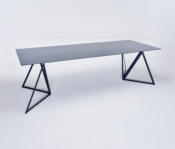 Steel Stand Table - tiefschwarz/ esche schwarz | Esstische | NEO/CRAFT