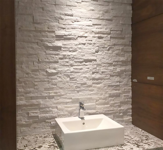 Realstone Systems Shadowstone | Arctic White | Piastrelle pietra naturale | Tango Tile