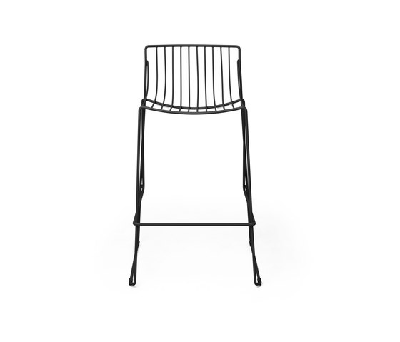 Tio Bar Stool 65 | Bar stools | Massproductions