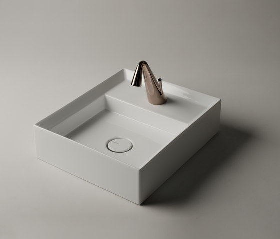 Cut Sink | 45 x 38 h12 | Wash basins | Valdama