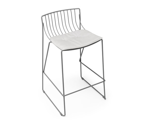 Tio Bar Stool Seat Pad | Coussins d'assise | Massproductions