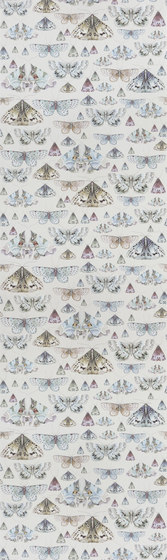 Jardin Des Plantes Wallpaper | Issoria Pearl | Drapery fabrics | Designers Guild