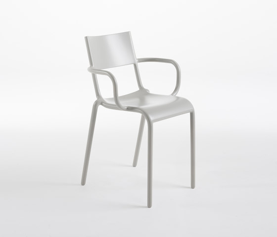 Generic A | Chairs | Kartell