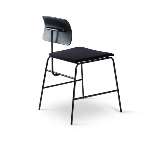 Sincera Chair black cover 029 | Chairs | Bent Hansen