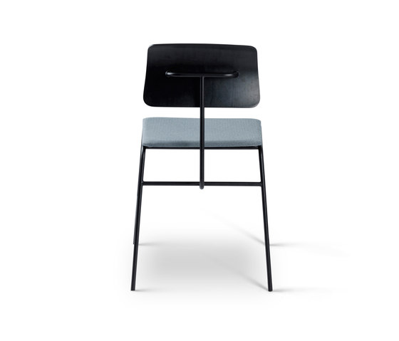 Sincera Chair black cover 031 | Chaises | Bent Hansen