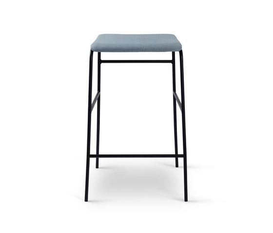 Sincera Bar Stool 65 cover 031 | Bar stools | Bent Hansen