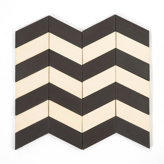 Long-Chevron-Waves-black-cream | Concrete tiles | Granada Tile