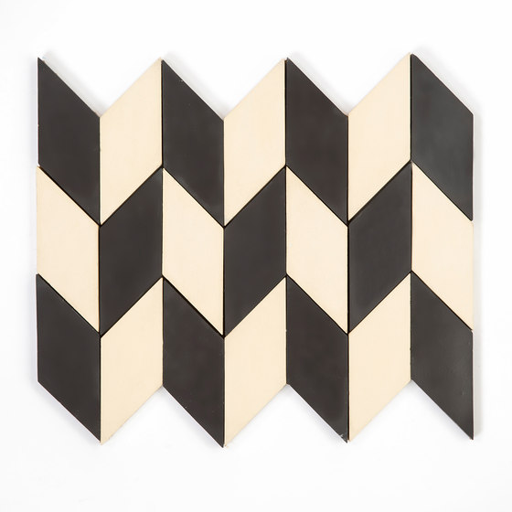 Short-Accordion-Hopscotch-black-cream | Concrete tiles | Granada Tile