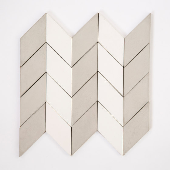 Short-Chevron-Parade-grey-white | Beton Fliesen | Granada Tile