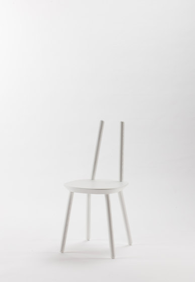 Naïve Chair White | Sillas | EMKO PLACE