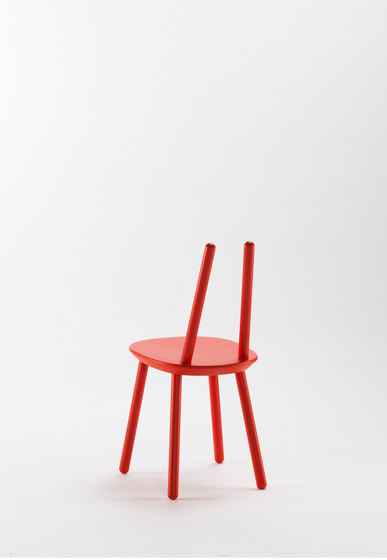 Naïve Chair Red | Chairs | EMKO PLACE