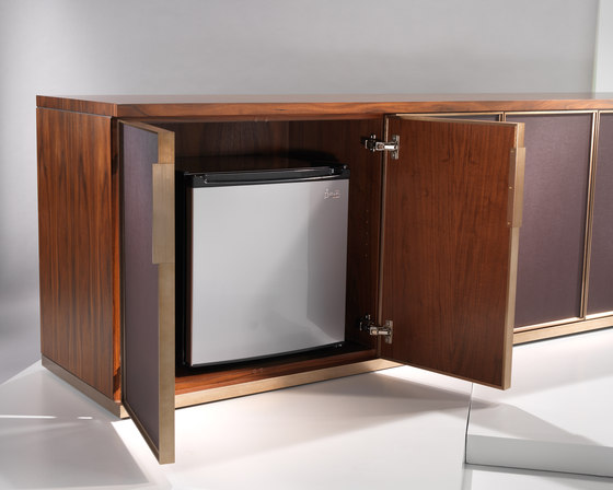 Fortis | Freestanding Credenza | Buffets / Commodes | Cumberland Furniture