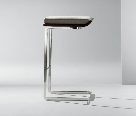 Li | Backless Stool | Bar stools | Cumberland Furniture