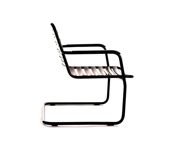 Cantilever chair | Sillas | manufakt