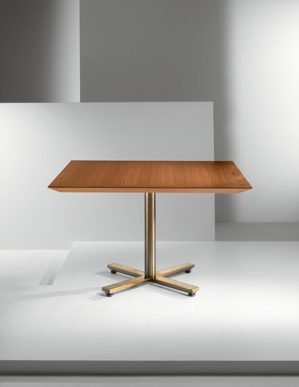 Savona | Table | Tavoli contract | Cumberland Furniture