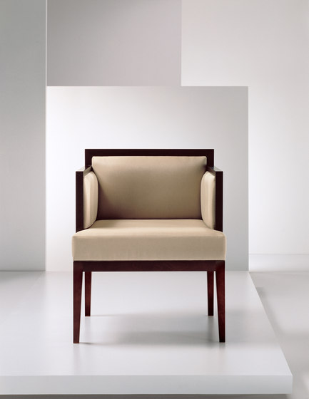 Livy | High Arm Chair | Sedie | Cumberland Furniture