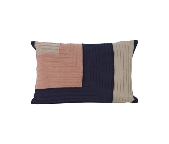 Angle Knit Cushion - Dark Blue | Coussins | ferm LIVING