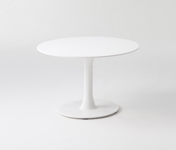 Q6 Tables | Tables basses | Davis Furniture
