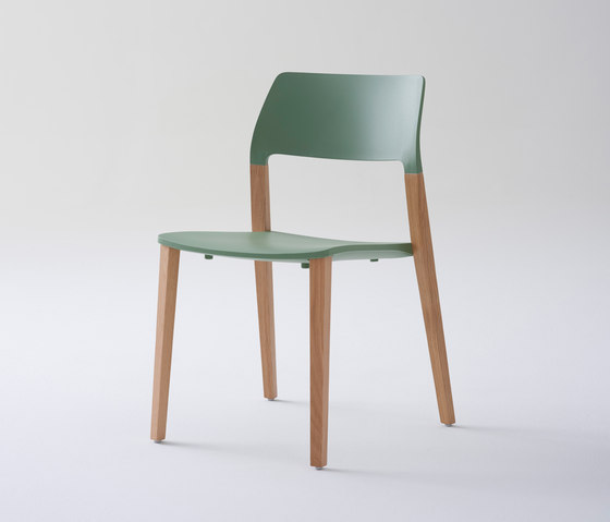 Reed | Sillas | Davis Furniture