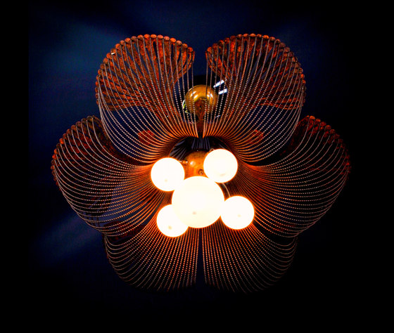 Moonflower - 700 | Suspended lights | Willowlamp