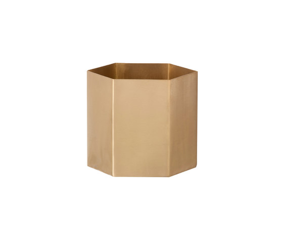 Hexagon Pot Small - Brass | Stifthalter | ferm LIVING
