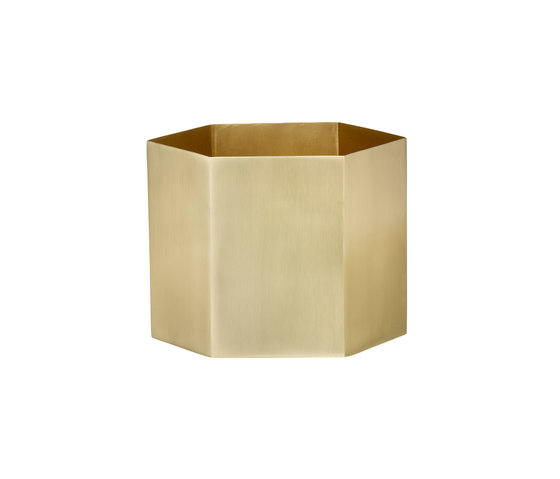 Hexagon Pot X-Large - Brass | Portapenne | ferm LIVING