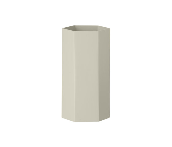 Hexagon Vase - Light Grey | Floreros | ferm LIVING