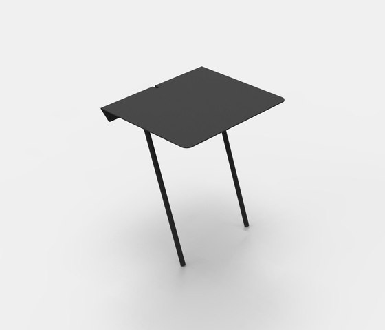 Untitled Table Square | Tavolini bassi | Untitled Story