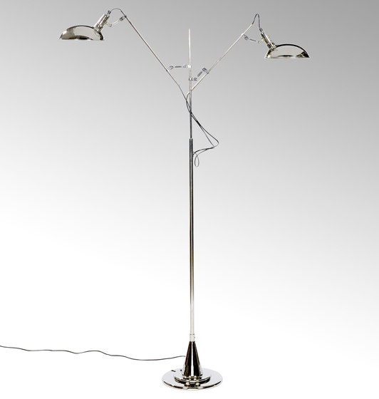 Switch On Free-standing lamp | Lámparas de pie | Lambert