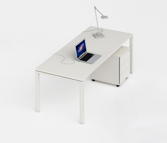 Asterisco IN | Single Desk | Desks | Estel Group