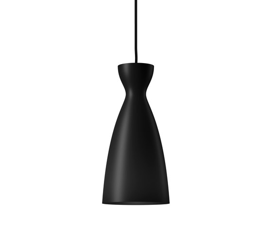 Pretty long pendant light black matt | Lámparas de suspensión | Nyta
