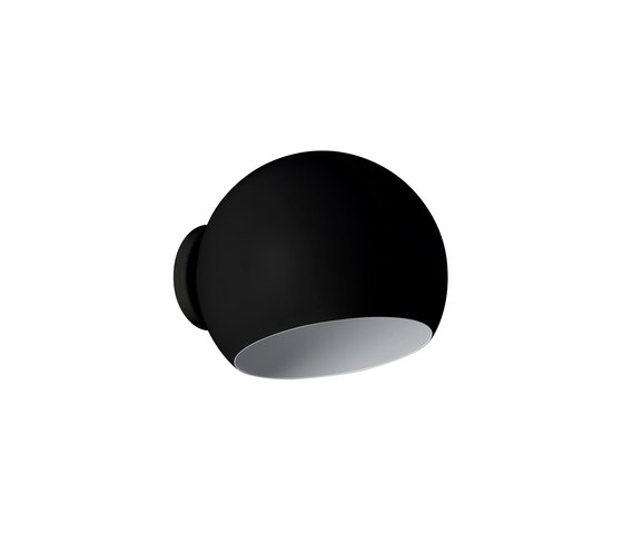 Tilt Globe Wall Short black | Lampade parete | Nyta