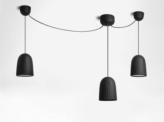 Chains | Simple Pendant Lamp 3 Units | Lámparas de suspensión | Petite Friture