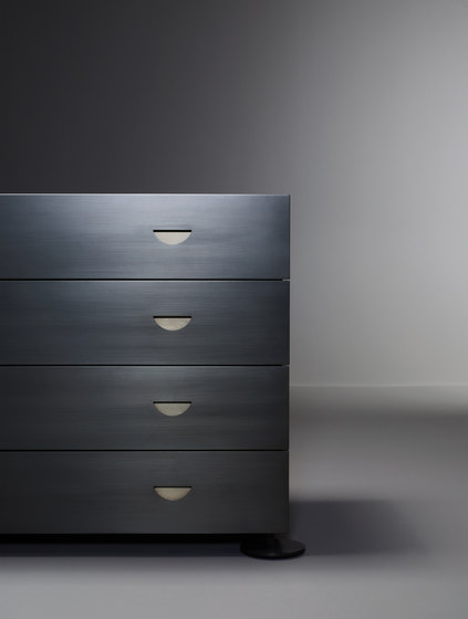 Dagoberto chests of drawers | Buffets / Commodes | Promemoria
