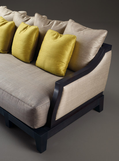 Lisandro sofa | Sofas | Promemoria