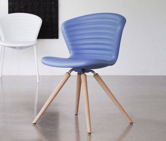 Marshmallow | 919.L1 | Chairs | Tonon