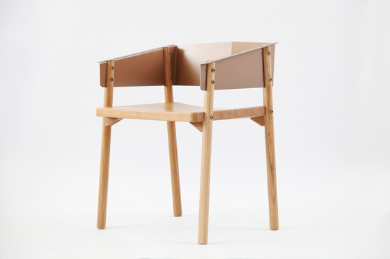 Note Chair | Sillas | Hyfen