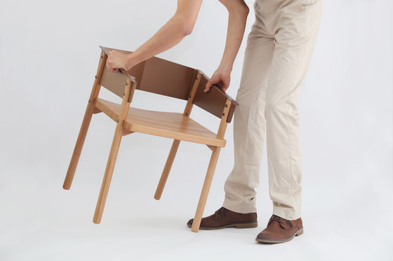 Note Chair | Sillas | Hyfen