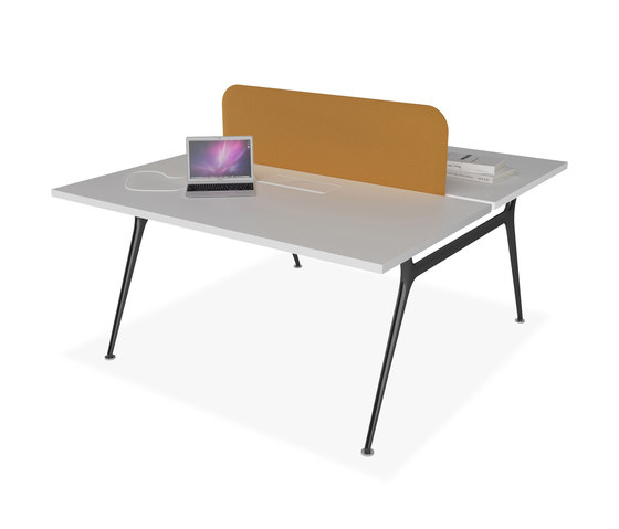 P016 Workstation | Desks | Estel Group