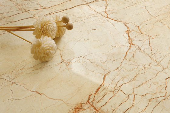 Beige | Sofitel Gold | Lastre pietra naturale | Gani Marble Tiles