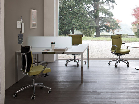 Uniqa | Office Chair | Bürodrehstühle | Estel Group