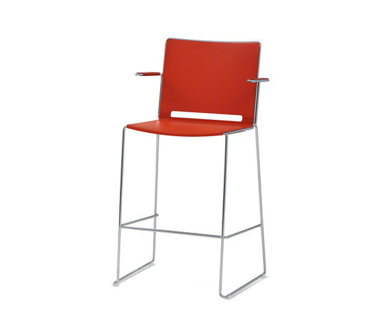 laFILÒ PLASTIC STOOL WITH ARMS | Bar stools | Urbantime