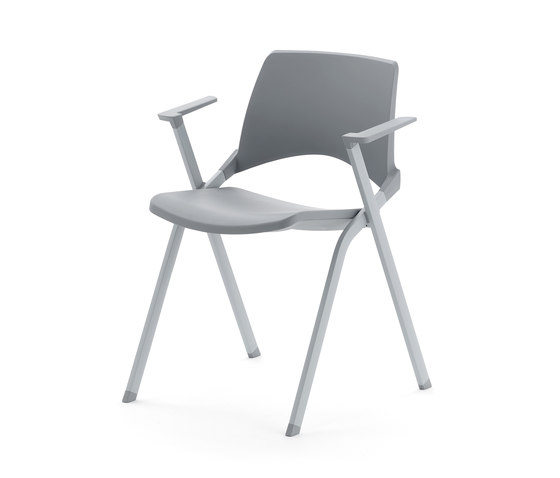 laKENDÒ PLASTIC ARMCHAIR | Chairs | Urbantime