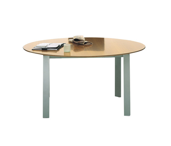 Alto Table | Mesas contract | Schiavello International Pty Ltd