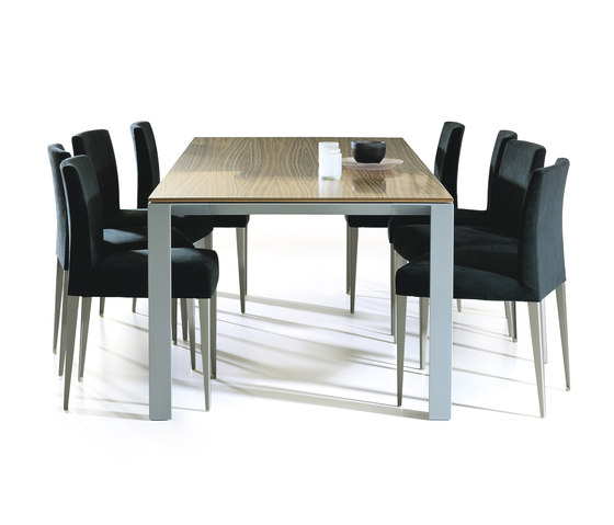 Alto Table | Objekttische | Schiavello International Pty Ltd